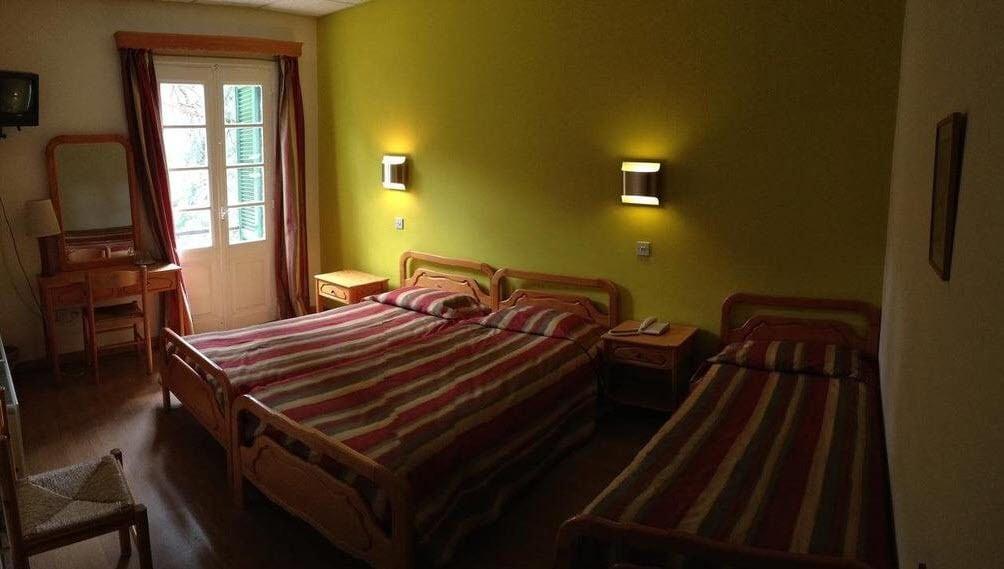 New Helvetia Hotel Plátres Eksteriør bilde