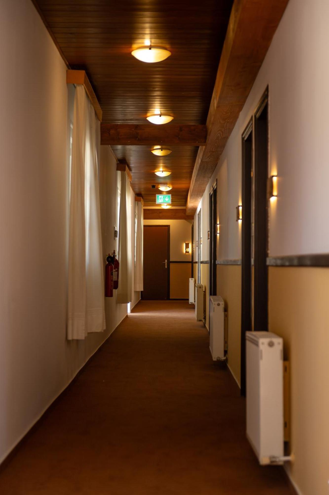 New Helvetia Hotel Plátres Eksteriør bilde