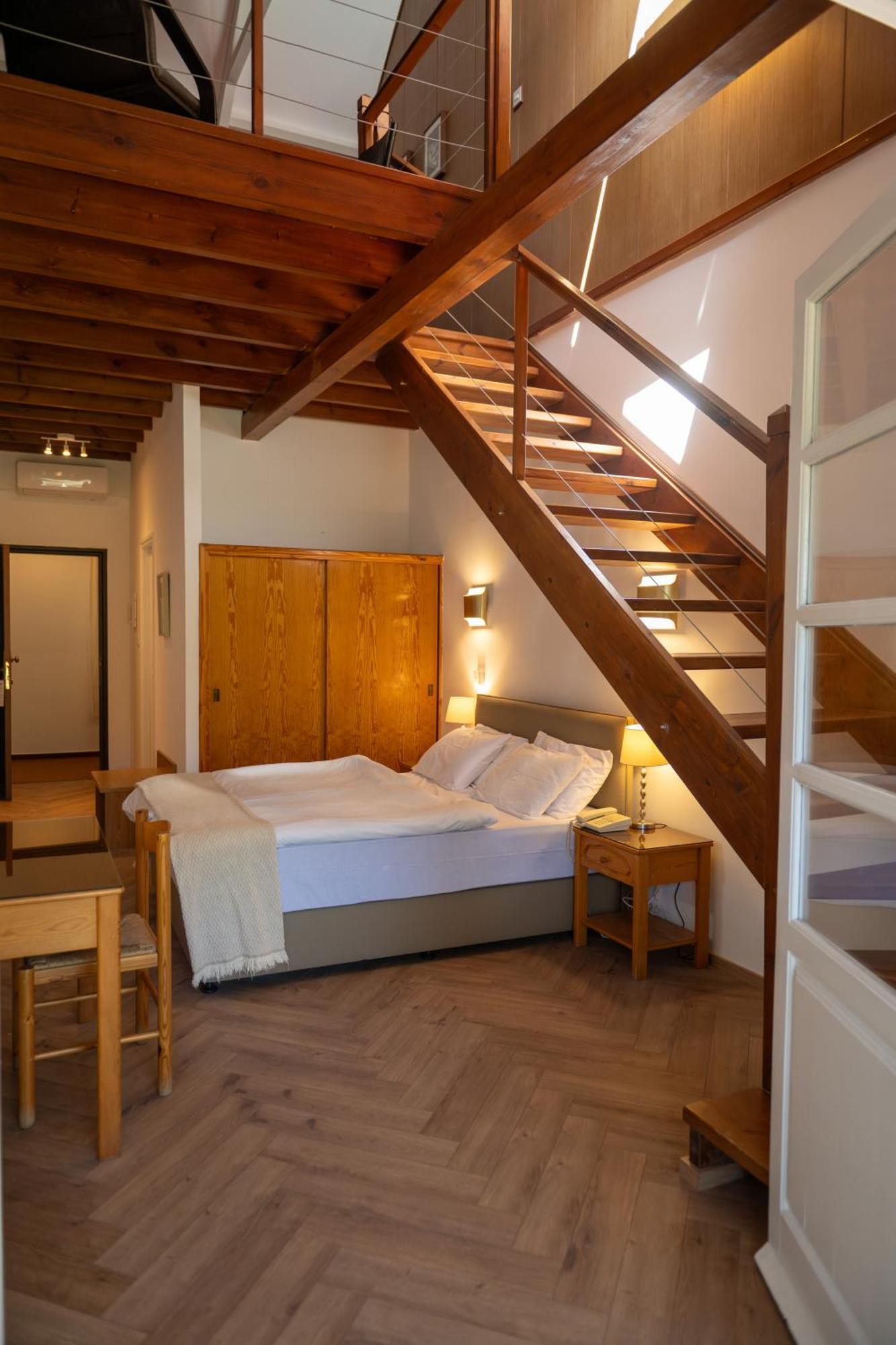 New Helvetia Hotel Plátres Eksteriør bilde